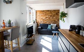 B&B Joeys Place